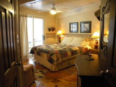Stouffermill Bed & Breakfast Algonquin Highlands Экстерьер фото